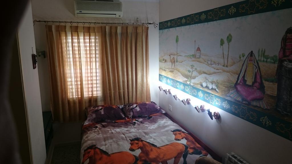 Oasis Negev Hotel Арад Стая снимка